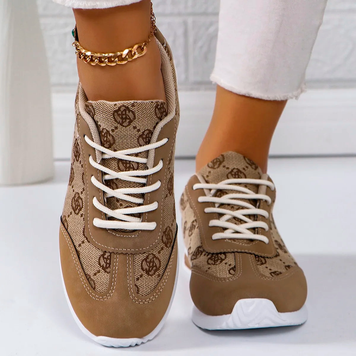 Anna | Styles Women's Sneaker
