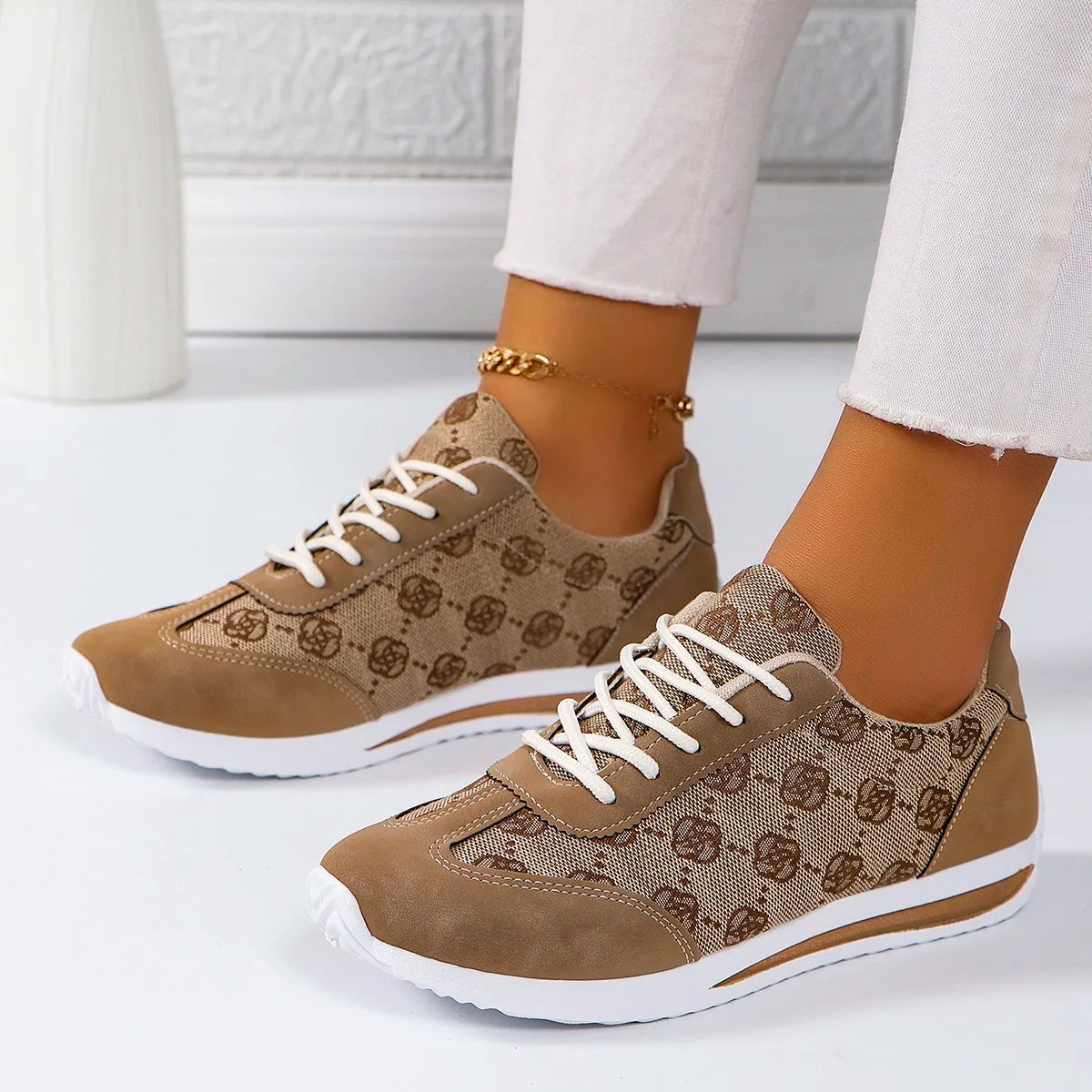 Anna | Styles Women's Sneaker